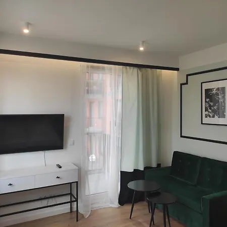 Break Atelier Praga Aparthotel Warschau