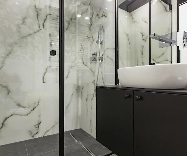 Break Atelier Praga 4*