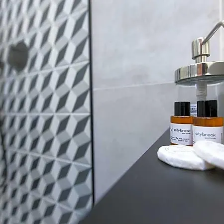 Lejlighedshotel Break Atelier Praga By Ina 4*