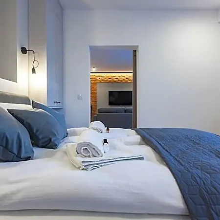 Lejlighedshotel Break Atelier Praga By Ina Warszawa