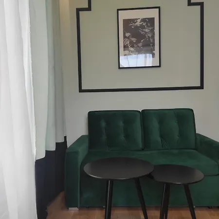 Апарт-отель Break Atelier Praga By Ina