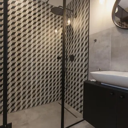 Break Atelier Praga 4* Varsóvia